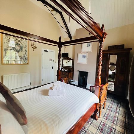 Peak Hotel Castleton Castleton  Buitenkant foto
