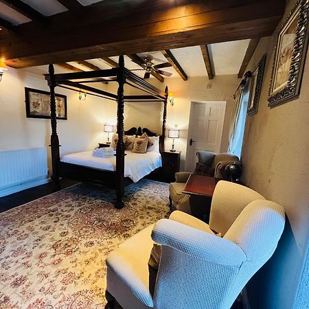 Peak Hotel Castleton Castleton  Buitenkant foto
